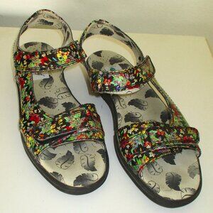 Greenleaf Womens Floral Leather Golf Sandal NWOB - Size 10M
